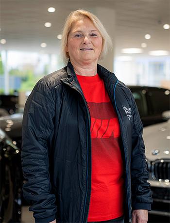 Iris Weiß Serviceassistentin