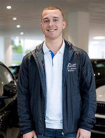 Tobias Retzbach Service Assistent